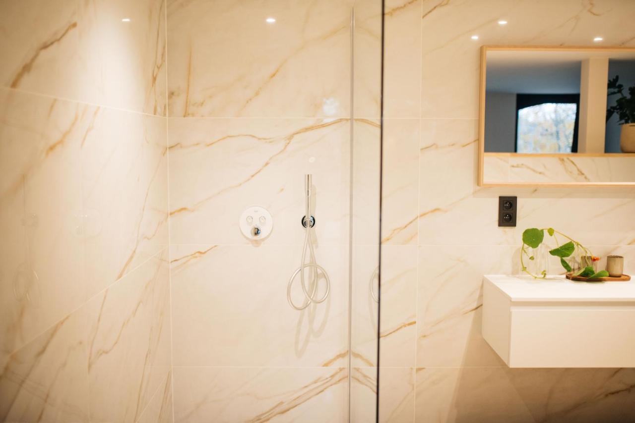 جنفال Chambres D'Hotes Eucalyptus Et Glycine المظهر الخارجي الصورة